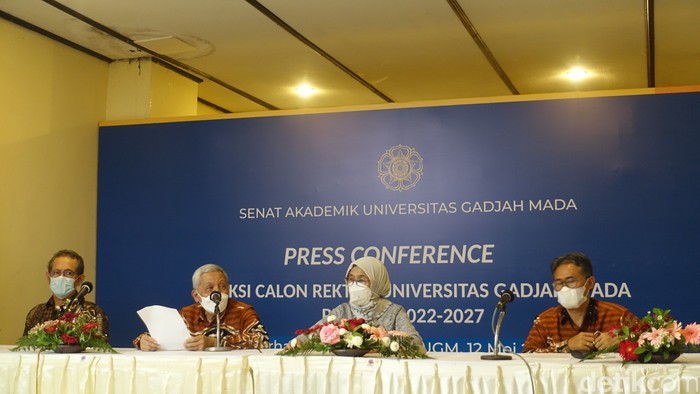 Konferensi pers Seleksi Calon Rektor UGM 2022-2027, Kamis (12/5/2022).