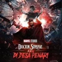 Karena banyak yang berminat untuk menonton film KKN Desa Penari dan Doctor Strange, akhirnya kedua film tersebut pun berkolaborasi dan menghasilkan film Doctor Strange KKN di Desa Penari. Kira-kira ceritanya seperti apa ya? Foto: Twitter/@twixxtzy