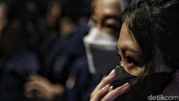 Keempat mahasiswa tersebut tewas tertembak di dalam kampus saat mengikuti demonstrasi yang menuntut turunnya Soeharto.