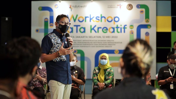 Menparekraf Sandiaga Uno menghadiri workshop program Kabupaten-Kota (KaTa) Kreatif.