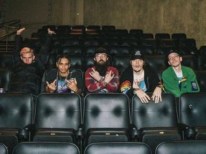 Wish You Were Here dari Neck Deep: Lirik, Arti, dan Kunci Gitar