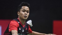 Anthony Sinisuka Ginting vs Zhao Jun Peng jadi laga pertama di nomor tunggal putra pada Thomas Cup 2022 antara Indonesia vs China di babak perempatfinal. Laga ini digelar di Impact Arena, Bangkok, Thailand pada Kamis (12/5) malam WIB.