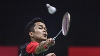 Gim pertama dimulai Anthony Sinisuka Ginting memulai dengan baik. Akhirnya Ginting menang 21-12, saat penempatan bola di ujung lapangan masuk mulus.