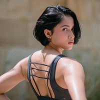 Aghniny memutuskan untuk berhenti menjadi atlet Taekwondo karena cedera lutut yang sempat dialaminya. Kini dirinya sukses menjadi seorang aktris. Foto: Instagram/@aghninyhaque