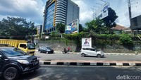 Salah satu baliho Erick Thohir dari sekian banyak yang mulai merebak di Bandung.
