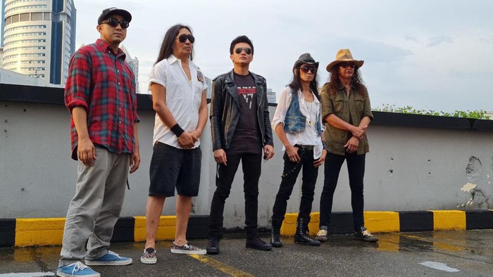 Band Search