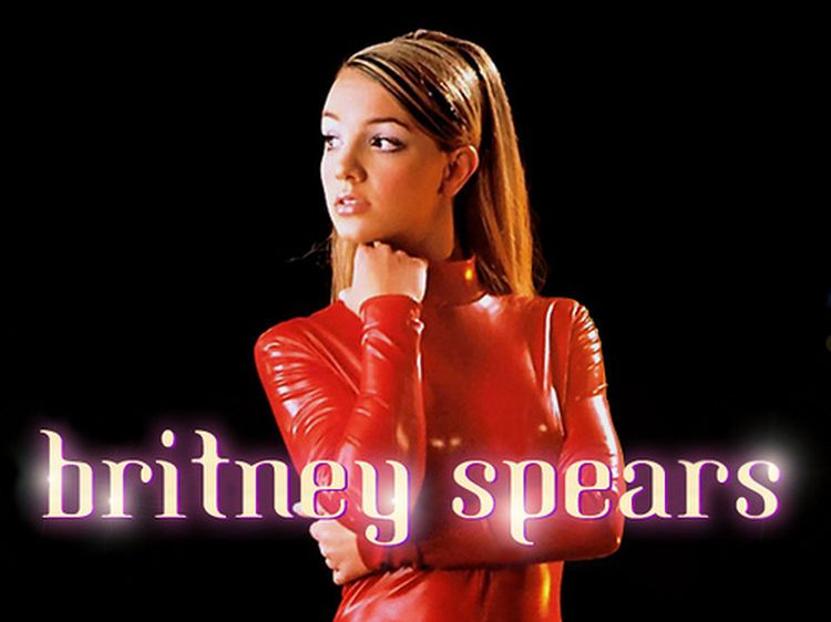 Britney Spears Heboh Foto Tanpa Busana, Ini 8 Gayanya yang Jadi Kontroversi