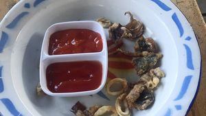 Apes! 10 Netizen Ini Dapat Masakan Cumi yang Zonk