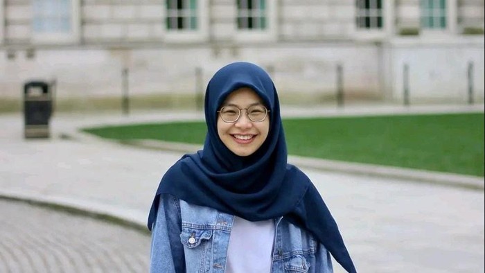 Qonita Kurnia Anjani yang berhasil meraih gelar doktor di usia 25 tahun.