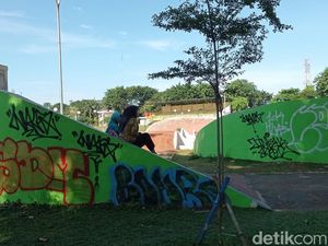 Duh, Skate Park Gedung Creative Center Bekasi Dipenuhi Vandalisme
