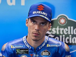 Alex Rins Resmi Gabung LCR Honda, Gimana Nasib Joan Mir?