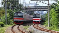 Kini setelah Lebaran, Kementerian Perhubungan mulai kembali mengkaji waktu yang tepat untuk kenaikan tarif KRL.