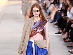 10 Koleksi Busana Louis Vuitton Cruise 2023, Dirilis di Lembaga Riset Biologi