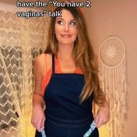 Leanne Bell, seorang influencer yang kini mengedukasi tentang kondisi tubuhnya yang tidak umum. Dia memiliki dua vagina. Foto: dok. TikTok