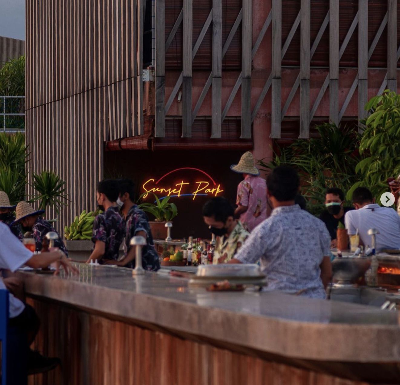 Mau Nyantai di Beach Club? Segini Minimal Uang yang Harus Dikantongi