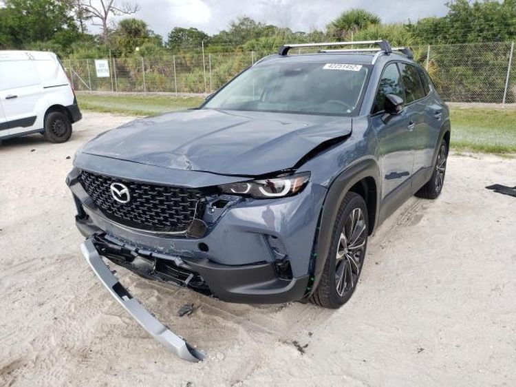 Harga Mazda CX-50 Ringsek Lebih Mahal Dibandingkan Mobil Baru