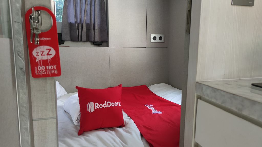 Mudik naik campervan dari RedDoorz