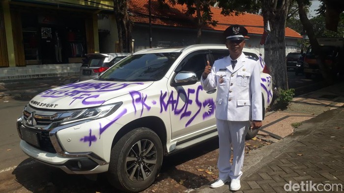 Pajero penuh coretan Pasuruan