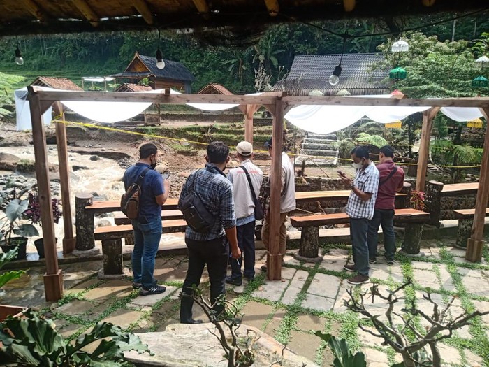 Penyelidikan banjir bandang Sumedang.
