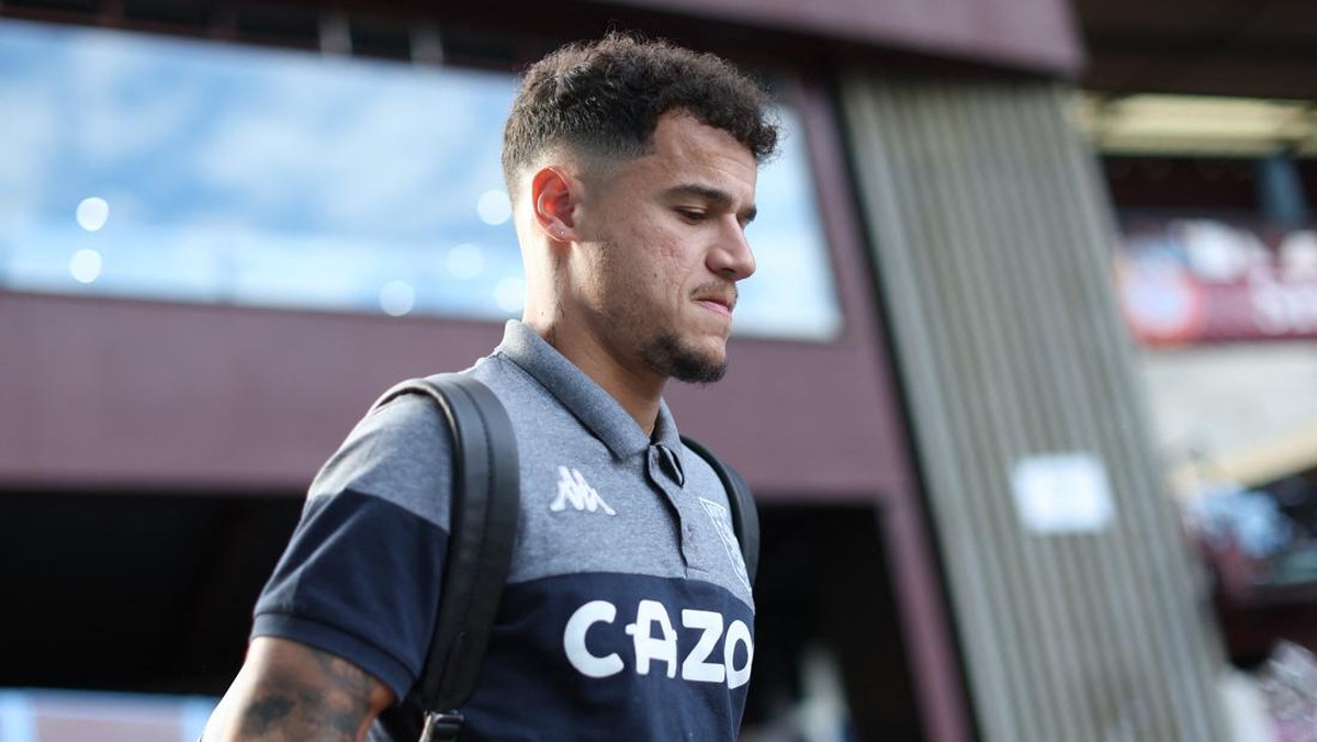 Philippe Coutinho meninggalkan Aston Villa. (Foto: Action Images via Reuters/CARL RECINE)