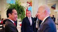 Kemitraan ini sangat penting di tengah situasi dunia yang dipenuhi ketidakpastian saat ini. Untuk itu, saya mengajak kita semua untuk mengangkat gelas bagi kemitraan ASEAN-AS yang terus berkontribusi bagi penguatan nilai multilateralisme, perdamaian dan stabilitas kawasan, motor penggerak kesejahteraan kawasan, ujar Jokowi seperti dalam keterangannya, Jumat (13/5/2022). (Foto: Foto: Laily Rachev - Biro Pers Sekretariat Presiden)