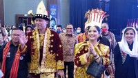 Dalam acara tersebut juga AHY turut di dampingi Sekjend Partai Demokrat Teuku Riefky Harsya dan juga Ketua BPOKK Herman Khaeron.