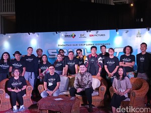 Teuku Rifnu Wikana Cerita Tantangan Perankan Asmuni di Film Srimulat