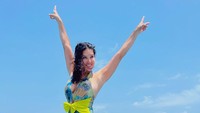 Aku tidak masalah ketika orang bilang film Sunny seharusnya menampilkan hal-hal yang sensual atau semacamnya. Tapi (menurutku) keintiman bisa didefinisikan dengan banyak jalan (bukan sekadar tampil seksi), katanya dalam sebuah wawancara. (Foto: dok. Instagram @sunnyleone) 