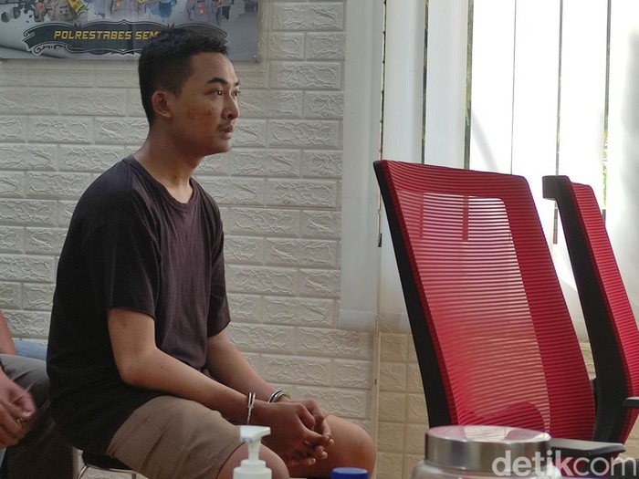 Tampang Boy Anantyasari, perampok yang hajar wanita teman kencan di Semarang pakai ulekan, Jumat (13/5/2022).