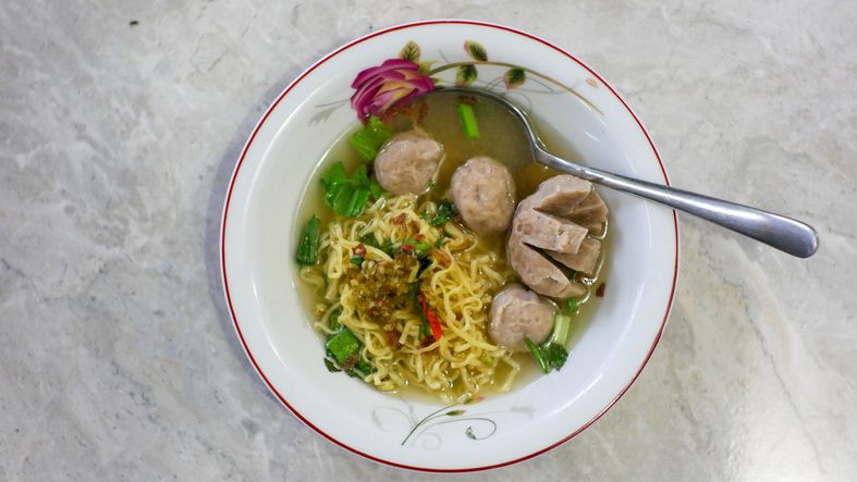 Tempat makan bakso enak di jalur Puncak