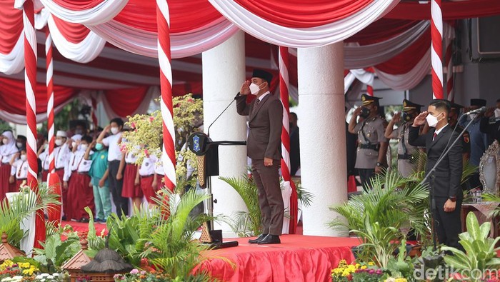 Wali Kota Surabaya Eri Cahyadi