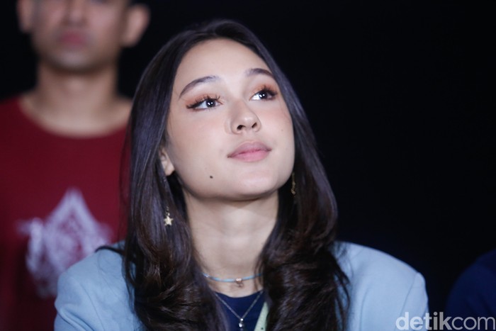 Yasmin Napper di acara launching Trailer Film Satria Dewa: GatotKaca, XXI Margo City Depok Jawa Barat, (13/5).