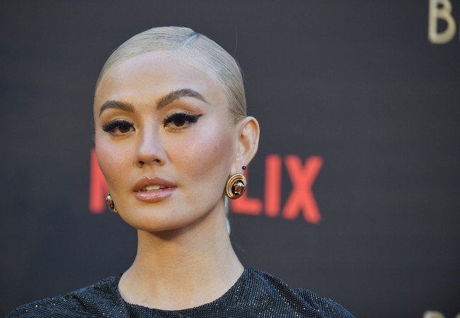Agnez Mo bukan sosok yang asing lagi di karpet merah Hollywood. Eksistensinya yang teranyar adalah muncul di premier reality show Netflix ‘Bling Empire’ musim kedua di Los Angeles, AS, Kamis (12/5/2022). (Foto: Getty Images/Rodin Eckenroth)