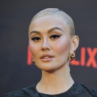 Agnez Mo bukan sosok yang asing lagi di karpet merah Hollywood. Eksistensinya yang teranyar adalah muncul di premier reality show Netflix ‘Bling Empire’ musim kedua di Los Angeles, AS, Kamis (12/5/2022). (Foto: Getty Images/Rodin Eckenroth)