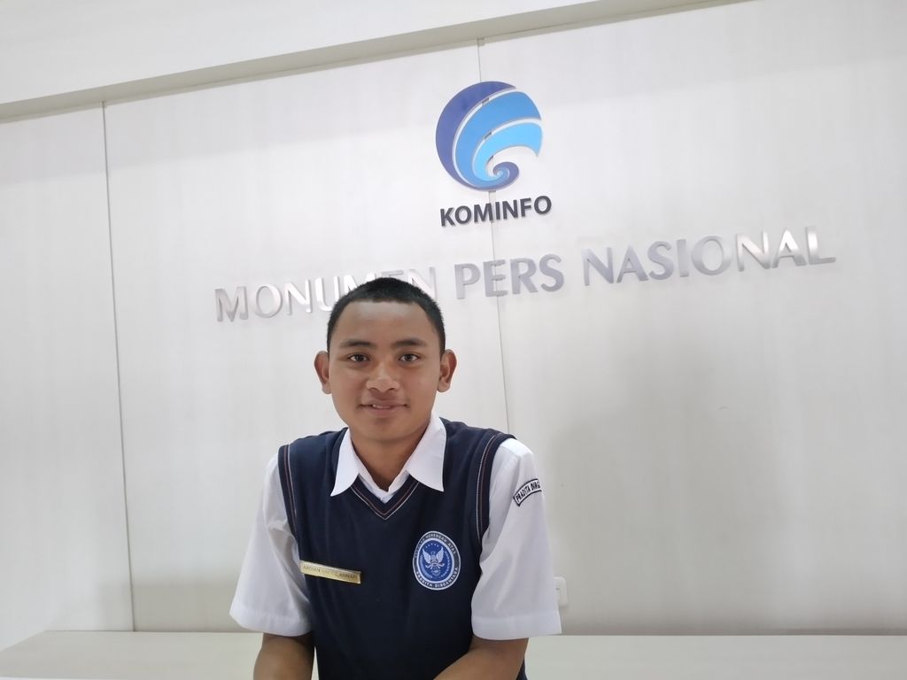 Ardian Hafidz Annafi Ardian Hafidz Annafi, siswa SMA asal Boyolali, Jawa Tengah, yang memantapkan pilihannya di University of British Columbia.