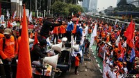 Polisi juga telah melakukan rekayasa arus lalu lintas guna menghindari adanya kemacetan.