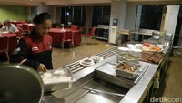 Novita yang ideal bertanding di kelas terbang 51 kilogram, untuk SEA Games 2022 akan bertanding di kelas bulu 57 kilogram. 