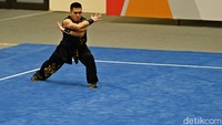 Harris meraih medali perak dengan raihan poin 9,7. 
