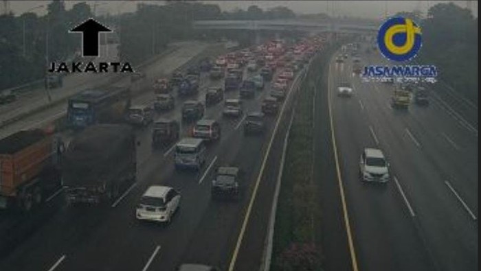 Kondisi lalin di Jagorawi KM 16+400 sore ini