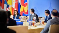 Menutup sambutannya, Jokowi menegaskan terkait membangun ketahanan kesehatan global diperlukan penguatan ketahanan nasional dan kawasan. Amerika Serikat, jelas Jokowi, dapat berperan untuk penguatan ketahanan kesehatan baik tingkat nasional maupun kawasan dan global.