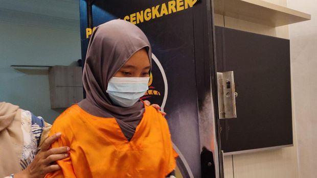 Pelaku pembunuhan Dini Nurdiani (26) adalah seorang perempuan, ini tampangnya Pelaku pembunuhan Dini Nurdiani (26) adalah seorang perempuan, ini tampangnya