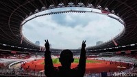 Presiden Konfederasi Serikat Pekerja Indonesia (KSPI) Said Iqbal mengatakan GBK dapat digunakan berkat bantuan dari Sekretariat Negara (Setneg) dan pihak lainnya.