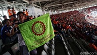 Ada 18 tuntutan yang disuarakan buruh.