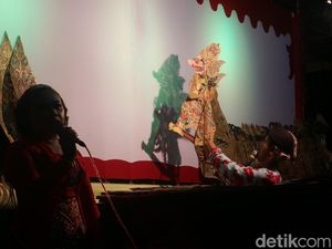 Pentas Wayang di Pulau Nyamuk Jepara, Kades: Pertama Kali Digelar
