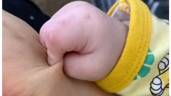 Ginting..... Cubit nih! Foto: (Twitter).