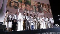 Kini, film Cinta Subuh yang menjadi awal mula pertemuan mereka bisa disaksikan mulai 19 Mei 2022. Foto: Cinta Subuh (dok. Noel/detikcom)