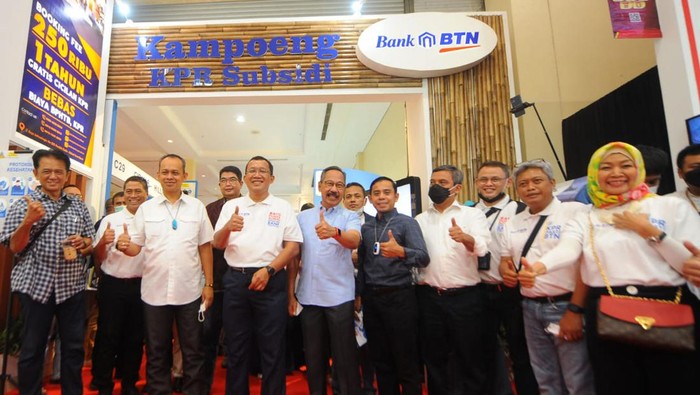 Indonesia Property Expo Kembali Digelar Indonesia Property Expo atau IPEX ke-38 kembali digelar dengan 41 developer/pengembang baik dari pengembang subsidi maupun non subsidi.