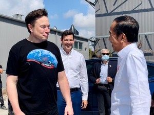 Beda Gaya Jokowi dan Luhut Kala Bertemu Elon Musk