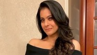Kajol juga dikenal publik Indonesia karena film Kuch Kuch Hota Hai beradu peran dengan Shah Rukh Khan.  Foto: dok instagram Kajol