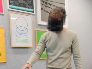 Mark Zuckerberg Pamer Headset VR Baru, Eh Malah Dicemooh
